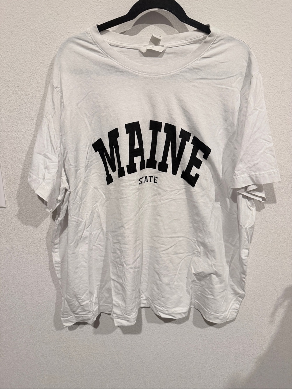 H&M White 'MAINE' Graphic Tee